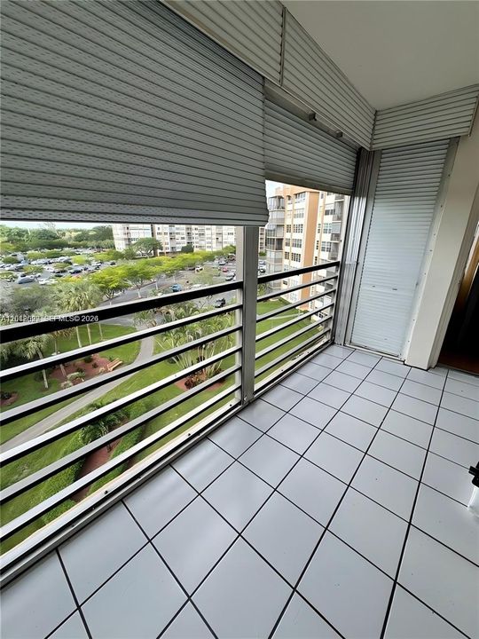 Activo con contrato: $1,600 (1 camas, 1 baños, 780 Pies cuadrados)