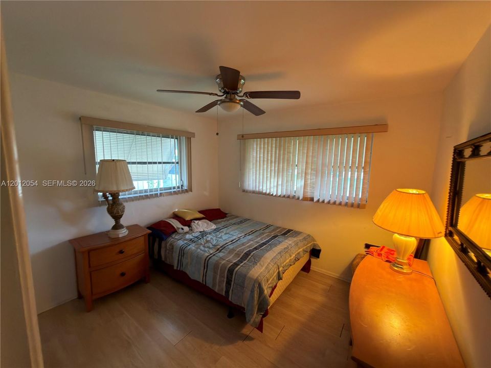 En Venta: $250,000 (2 camas, 1 baños, 1002 Pies cuadrados)