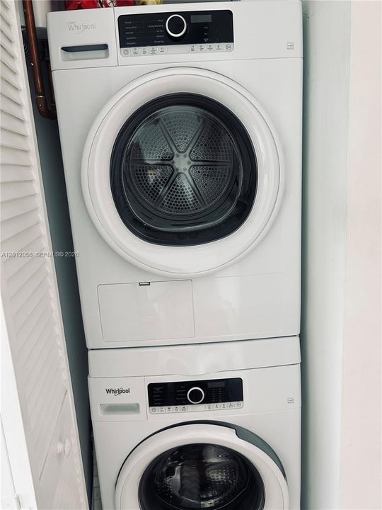 Activo con contrato: $1,850 (1 camas, 1 baños, 408 Pies cuadrados)