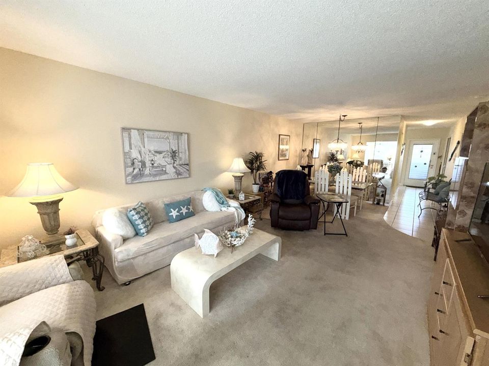 Living room to dining area