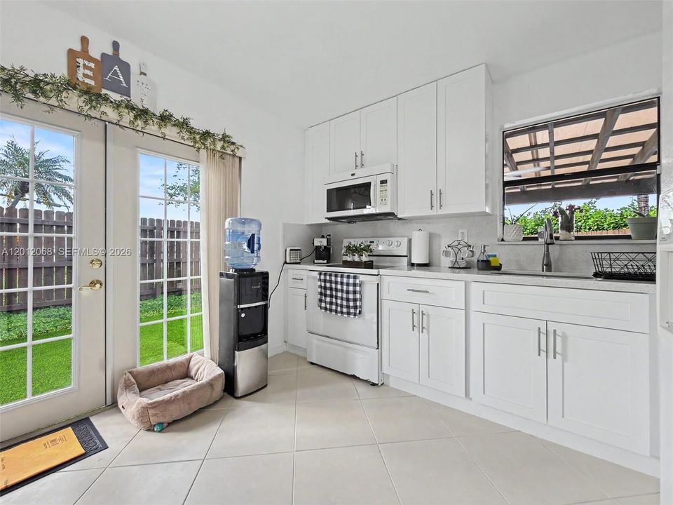 Activo con contrato: $450,000 (3 camas, 2 baños, 1190 Pies cuadrados)