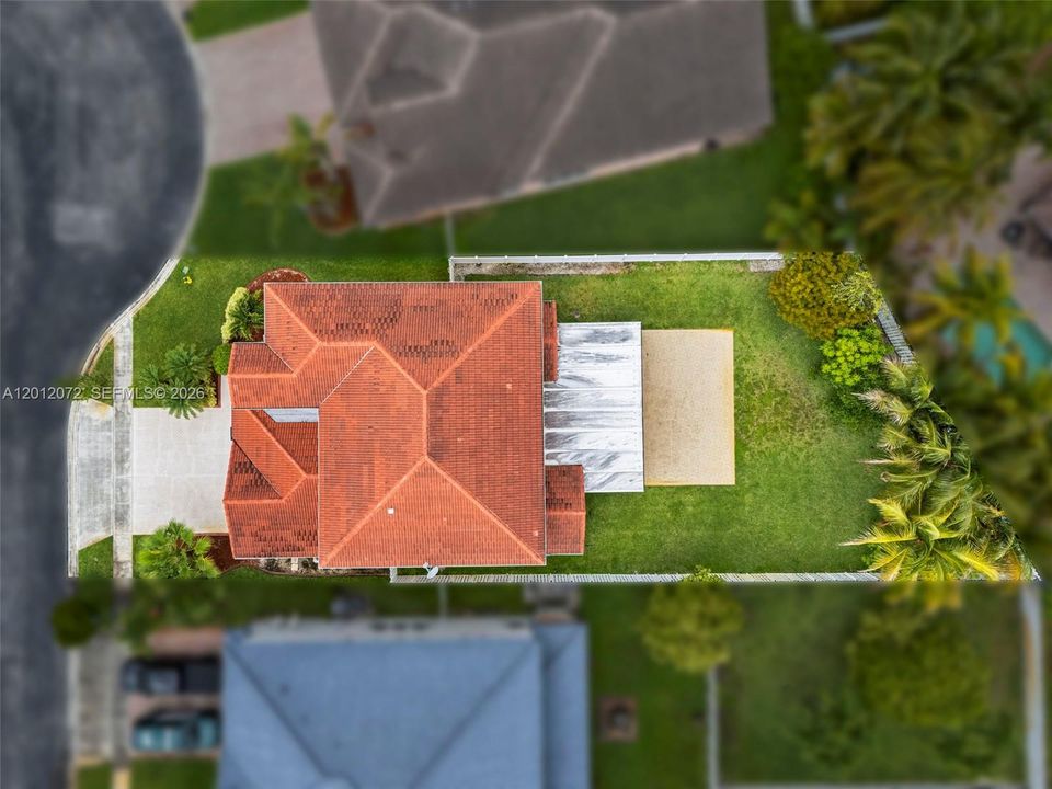 На продажу: $1,250,000 (5 спален, 3 ванн, 3579 Квадратных фут)