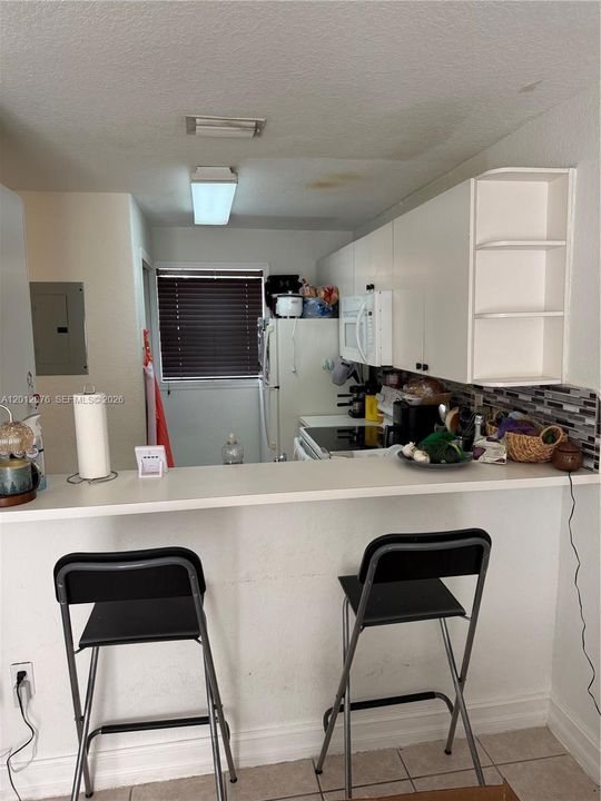 Activo con contrato: $2,350 (2 camas, 2 baños, 970 Pies cuadrados)
