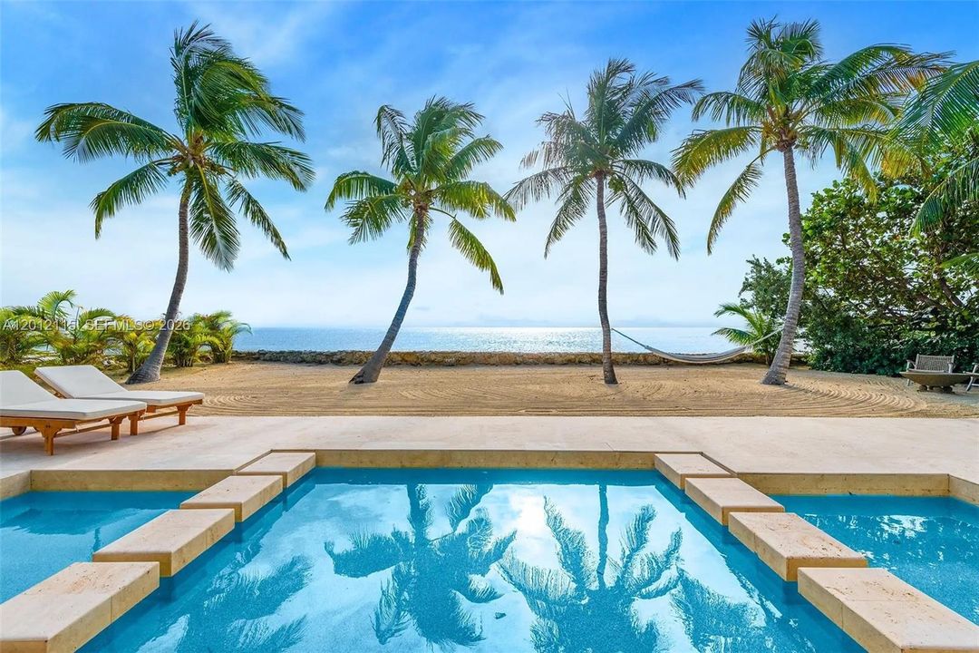 На продажу: $5,300,000 (3 спален, 3 ванн, 2511 Квадратных фут)