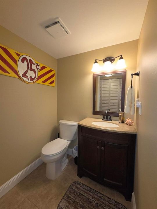2nd Bathroom