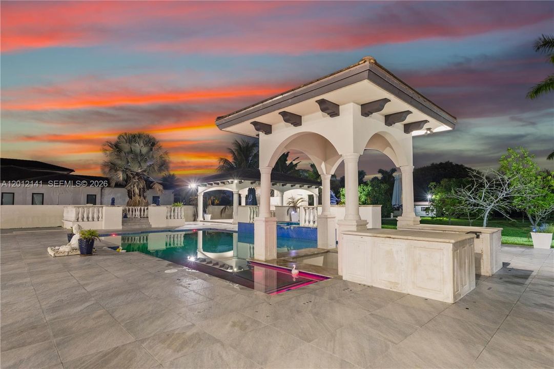 En Venta: $6,790,000 (8 camas, 9 baños, 9196 Pies cuadrados)