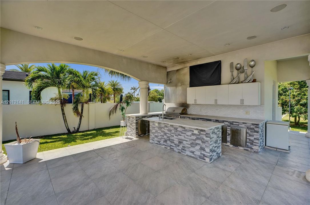 En Venta: $6,790,000 (8 camas, 9 baños, 9196 Pies cuadrados)