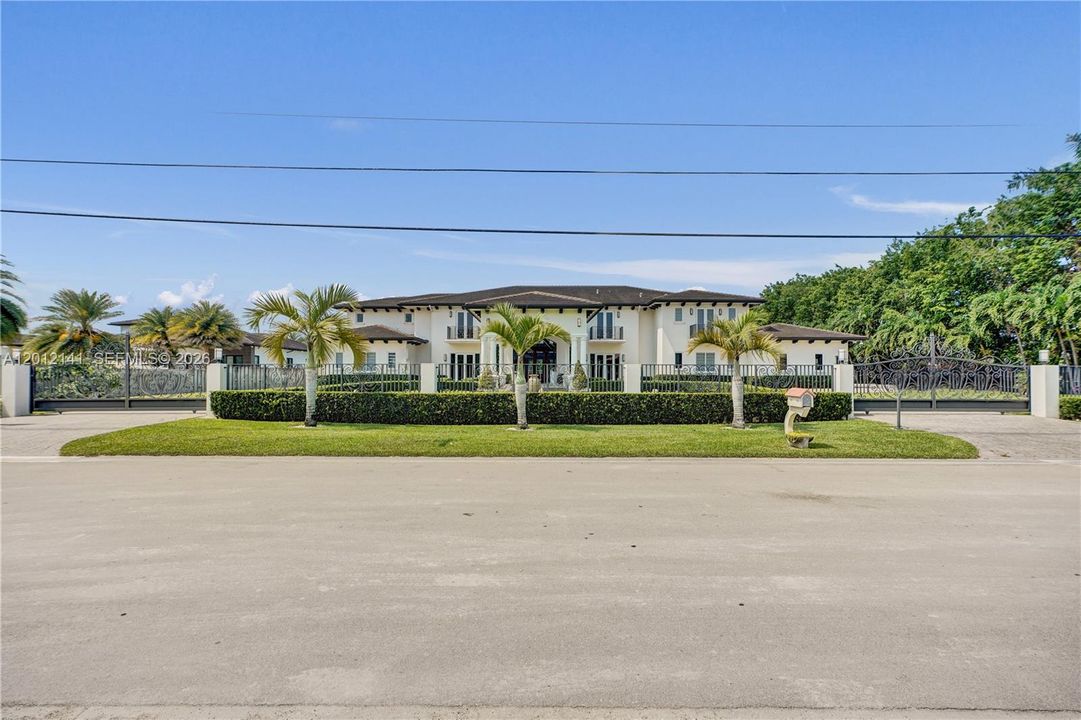 En Venta: $6,790,000 (8 camas, 9 baños, 9196 Pies cuadrados)