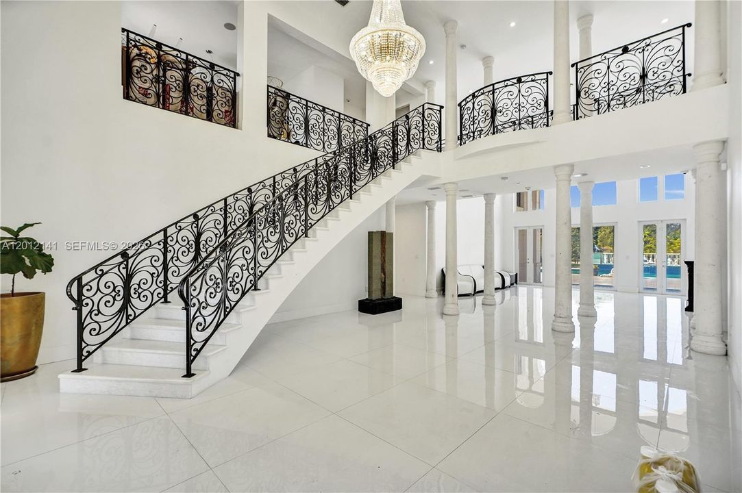 En Venta: $6,790,000 (8 camas, 9 baños, 9196 Pies cuadrados)