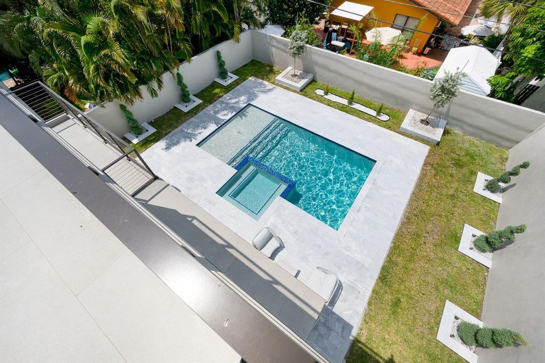 36-web-or-mls-photo-33