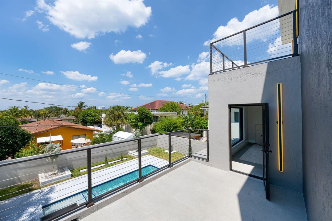40-web-or-mls-photo-37