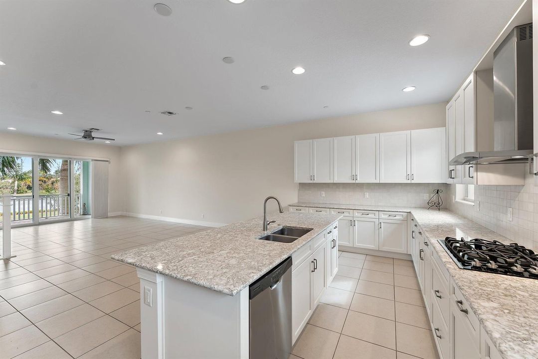 023-12947AltonRd-PalmBeachGardens-SMALL