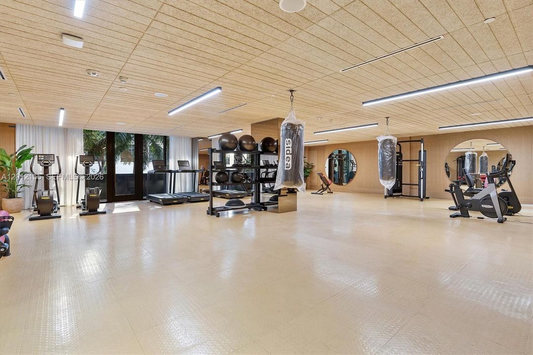 For Sale: $524,000 (0 beds, 1 baths, 461 Square Feet)