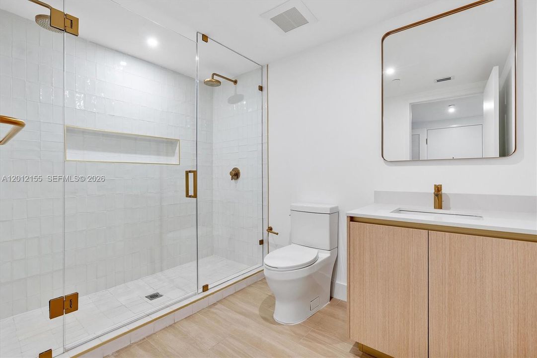 For Sale: $524,000 (0 beds, 1 baths, 461 Square Feet)