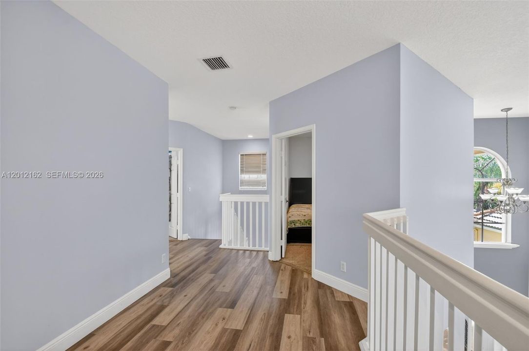 For Sale: $759,900 (5 beds, 3 baths, 2901 Square Feet)