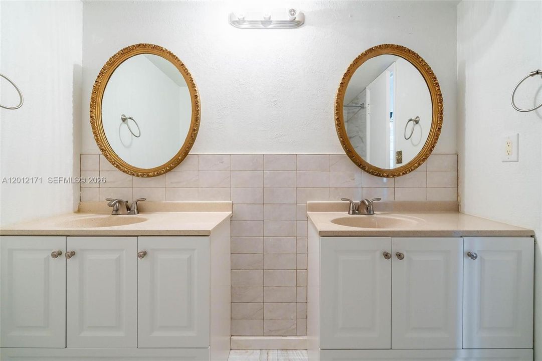 Activo con contrato: $149,900 (2 camas, 2 baños, 1192 Pies cuadrados)