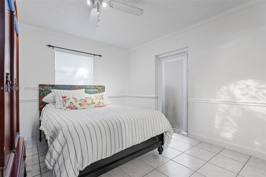 For Sale: $380,000 (3 beds, 2 baths, 1143 Square Feet)