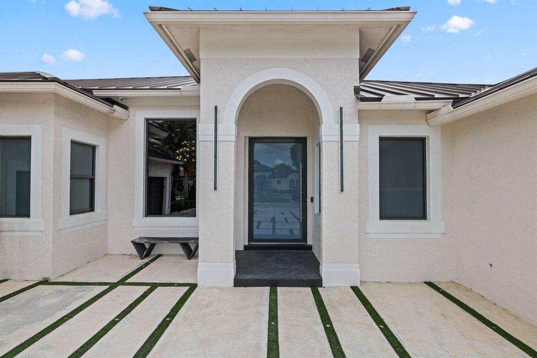 500 Ocean Drive - 9.jpg-SMALL