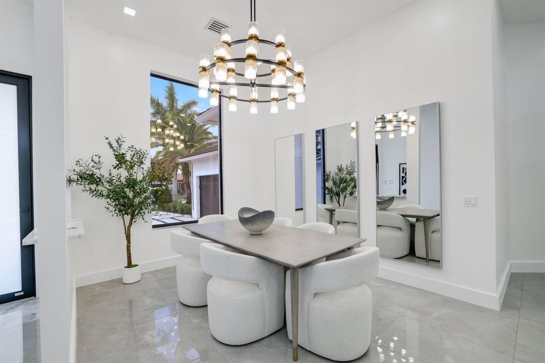 500 Ocean Drive - 14.jpg-SMALL