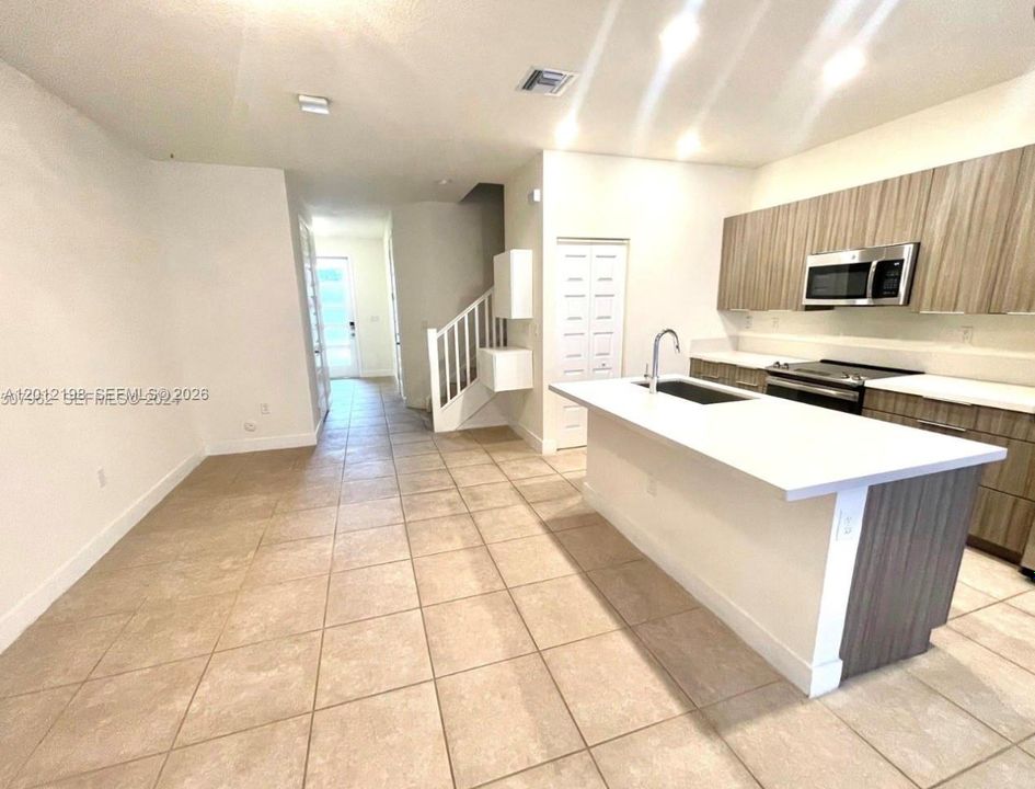En Renta: $3,550 (3 camas, 2 baños, 1586 Pies cuadrados)