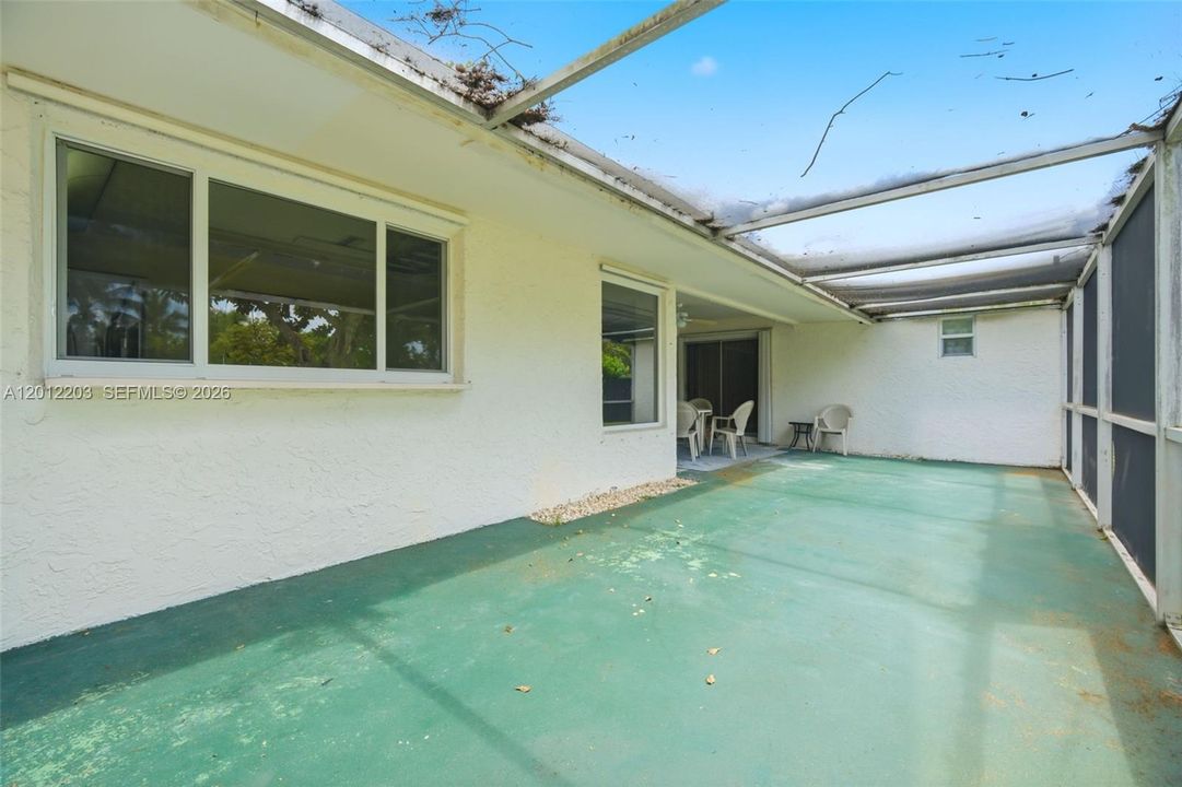 For Rent: $3,800 (3 beds, 2 baths, 1548 Square Feet)
