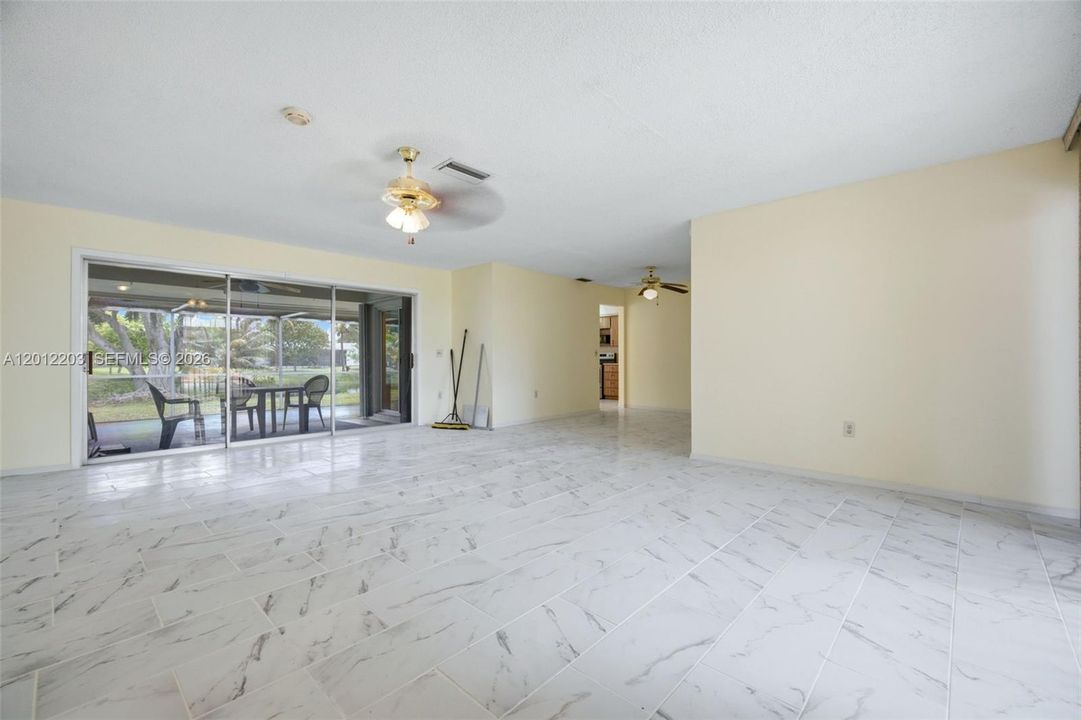 For Rent: $3,800 (3 beds, 2 baths, 1548 Square Feet)