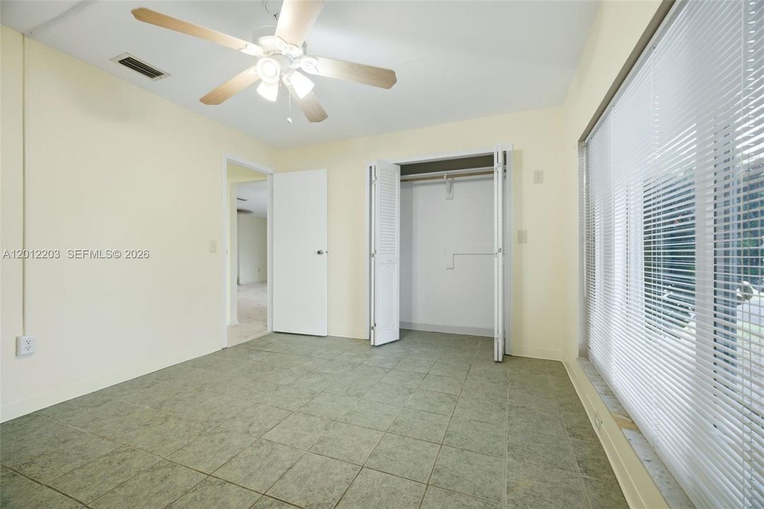 For Rent: $3,800 (3 beds, 2 baths, 1548 Square Feet)