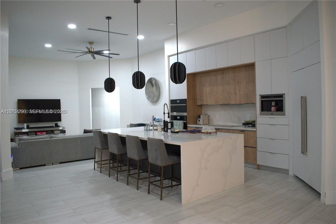Active With Contract: $6,700 (4 beds, 3 baths, 2680 Square Feet)
