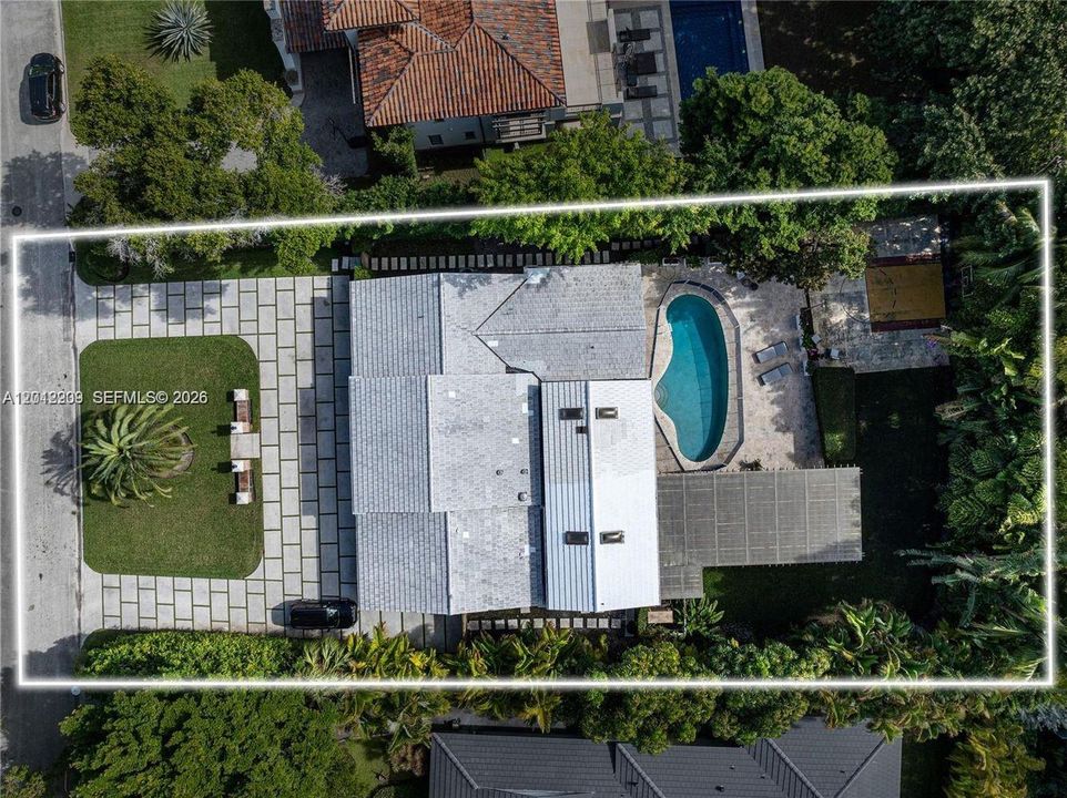 For Sale: $4,990,000 (4 beds, 3 baths, 3543 Square Feet)