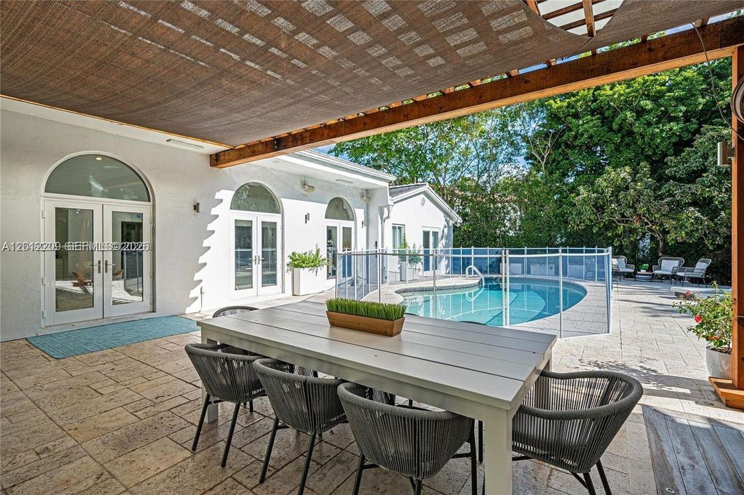 For Sale: $4,990,000 (4 beds, 3 baths, 3543 Square Feet)