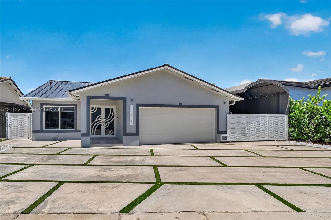 For Rent: $4,500 (3 beds, 2 baths, 1735 Square Feet)