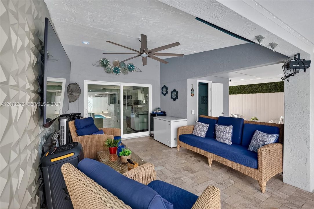 For Rent: $4,500 (3 beds, 2 baths, 1735 Square Feet)