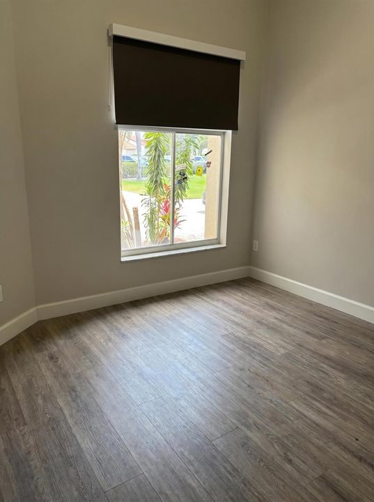 GUESTROOM 1