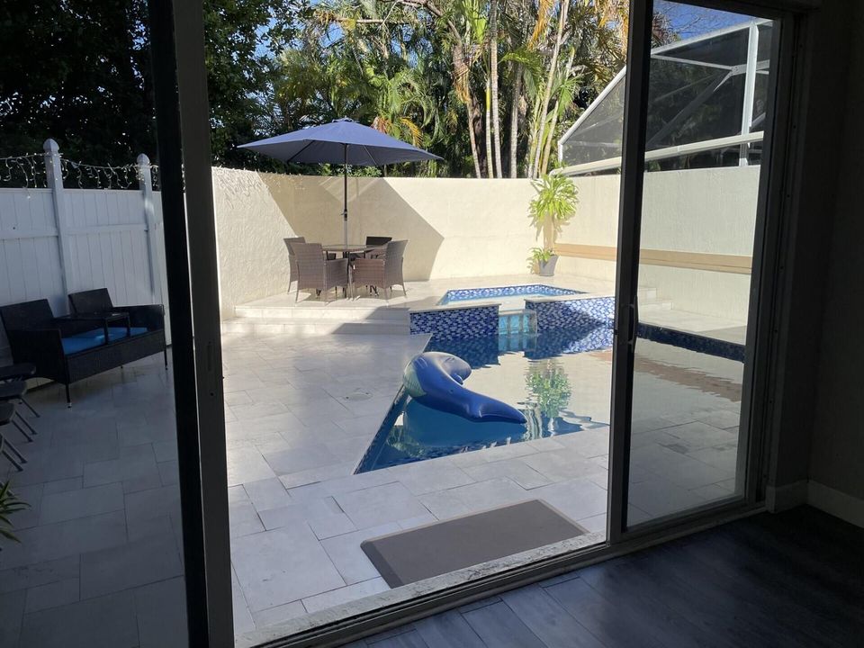 POOL 3