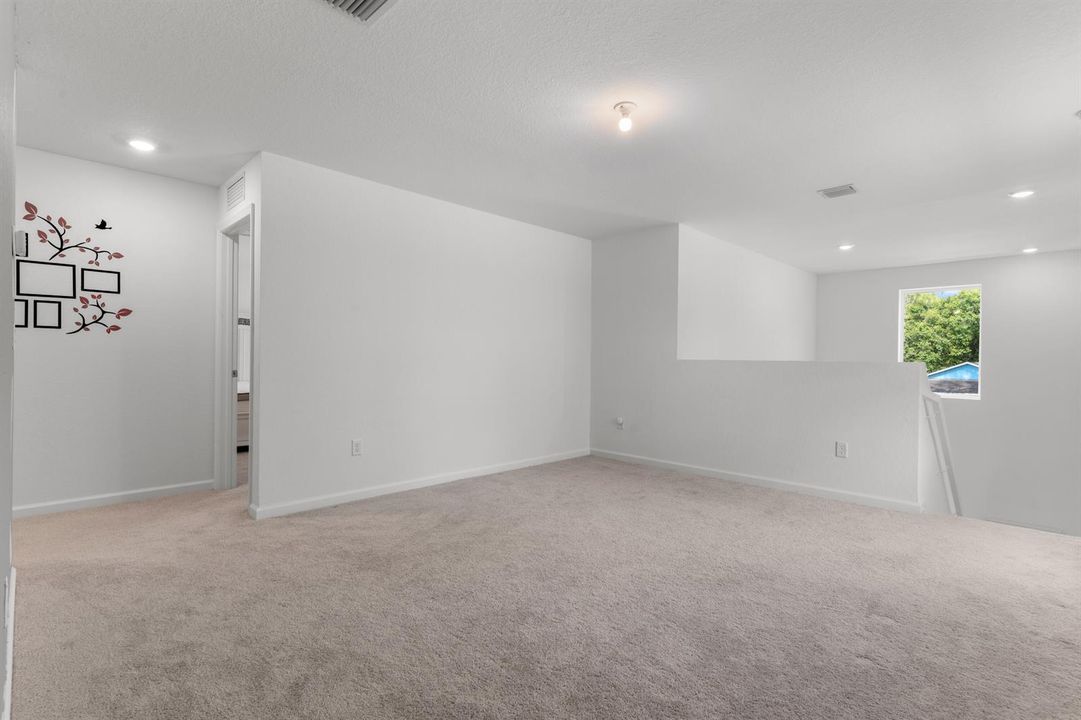 Loft 1.2