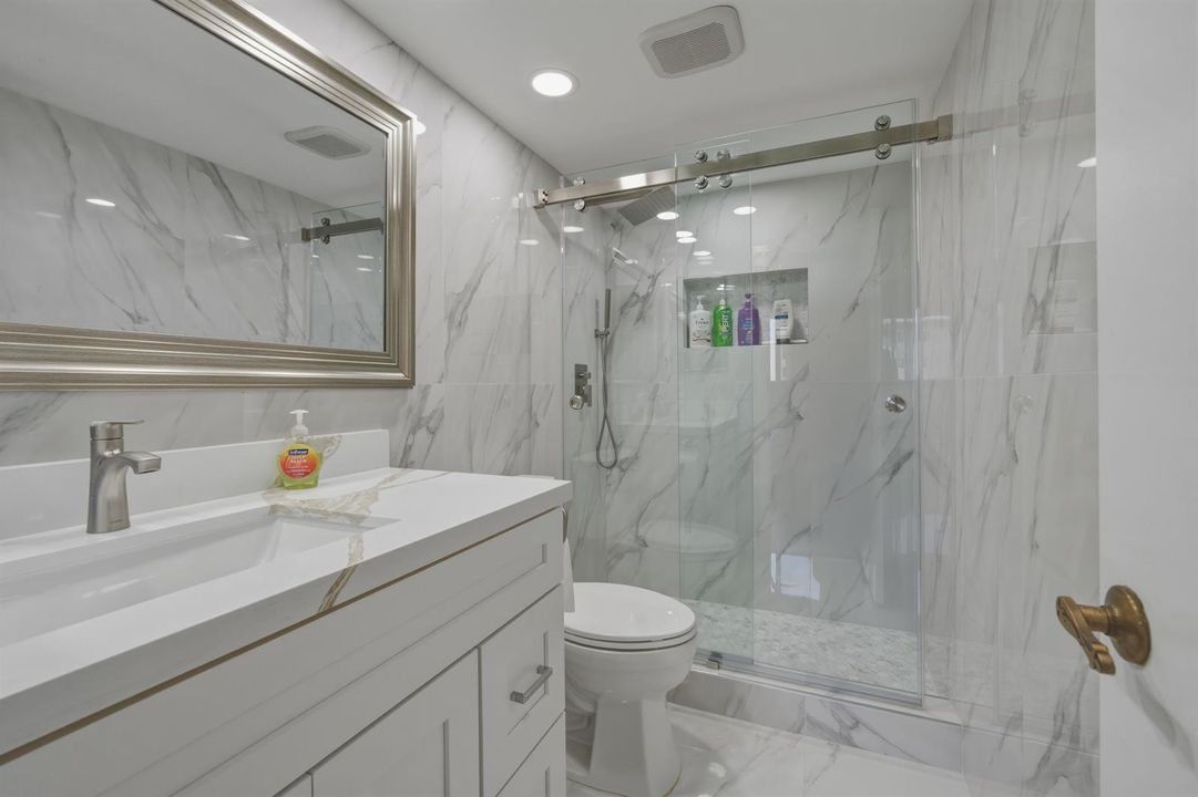 4. Master Bathroom