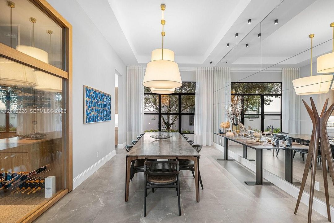 En Renta: $45,000 (6 camas, 8 baños, 8091 Pies cuadrados)
