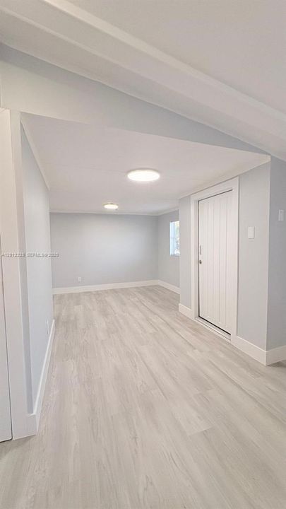 Под контрактом: $309,999 (3 спален, 2 ванн, 1440 Квадратных фут)