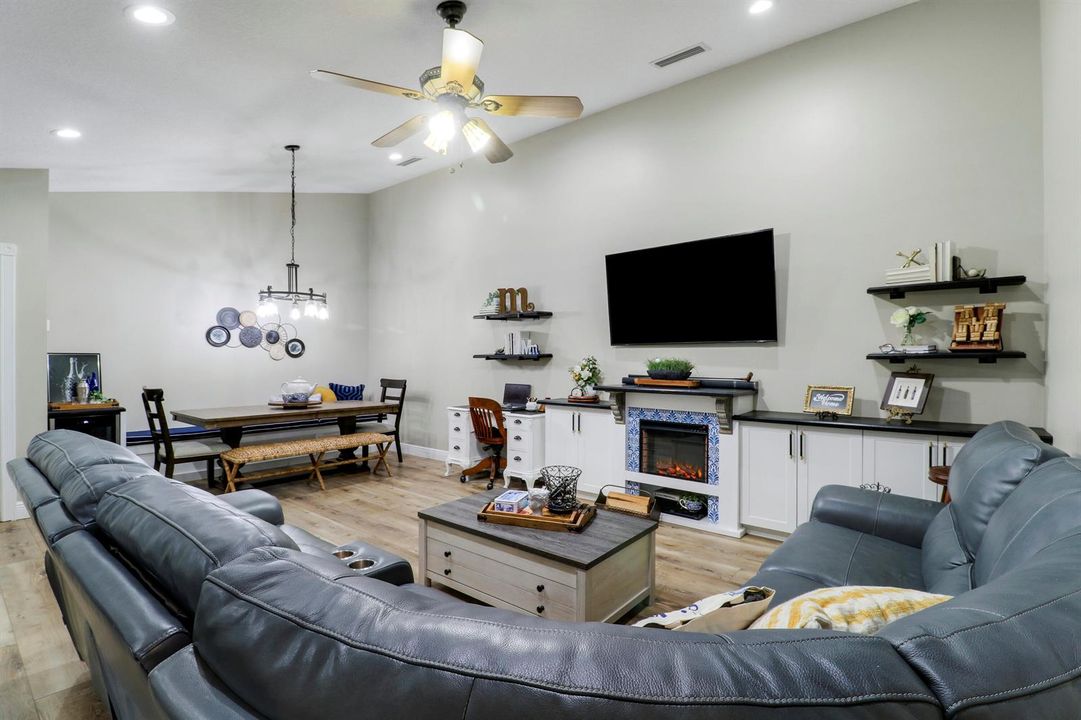 Living/Dining