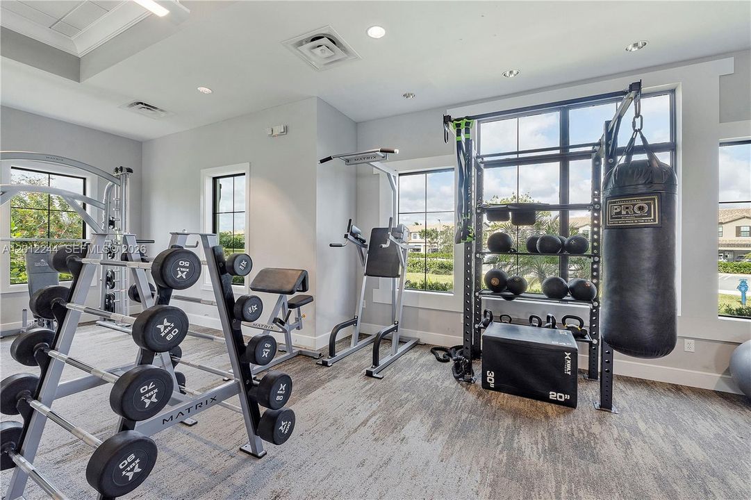 For Sale: $555,000 (3 beds, 2 baths, 1895 Square Feet)