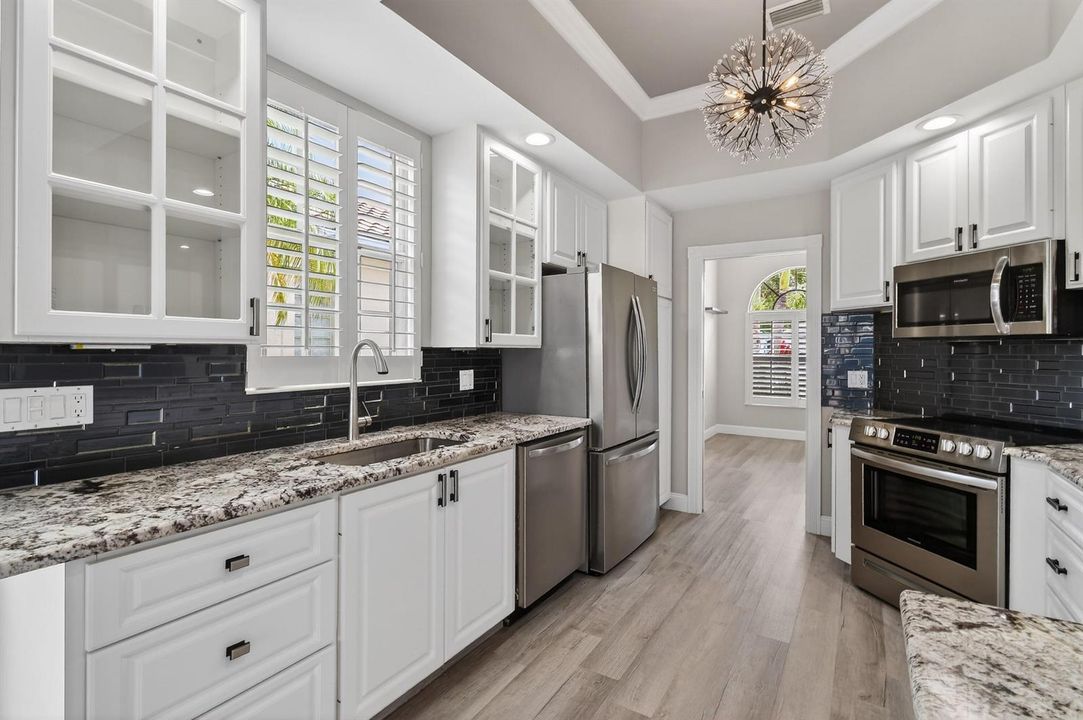 8080SEPaurotisLane(12)