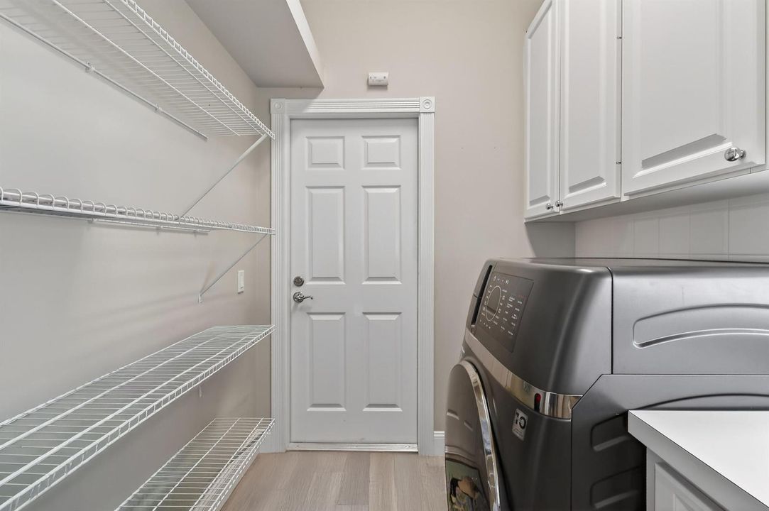 8080SEPaurotisLane(47)