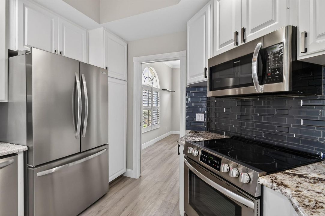8080SEPaurotisLane(15)