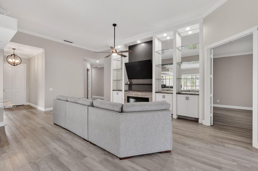 8080SEPaurotisLane(6)