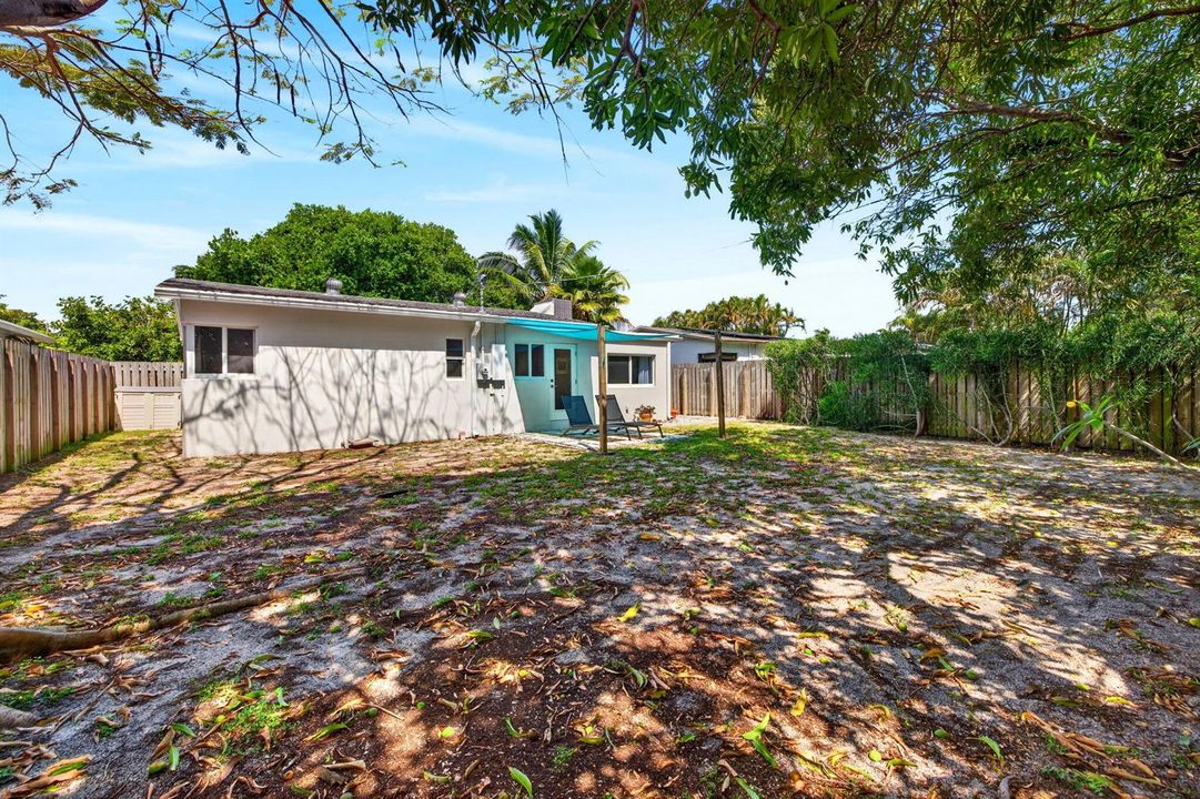 32 Back Yard