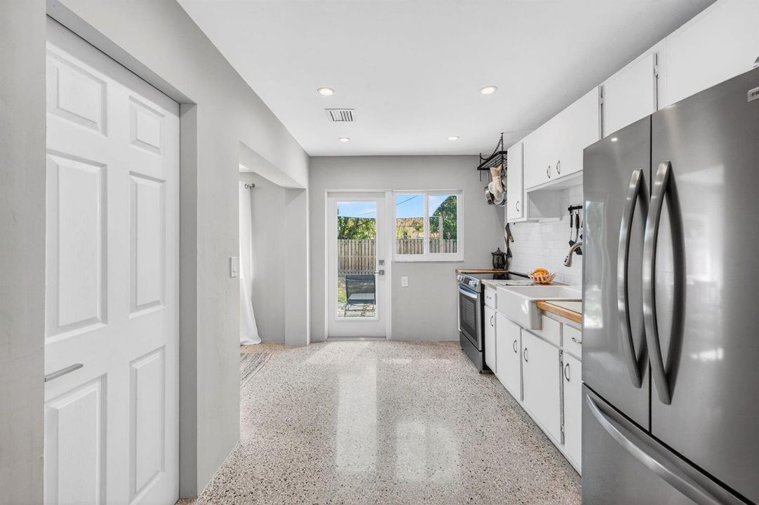 10 Kitchen Dining Laundry