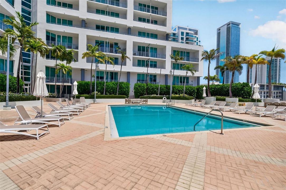 En Venta: $339,000 (1 camas, 1 baños, 679 Pies cuadrados)