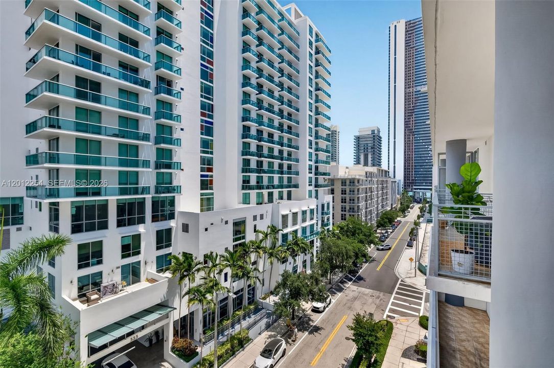 En Venta: $339,000 (1 camas, 1 baños, 679 Pies cuadrados)