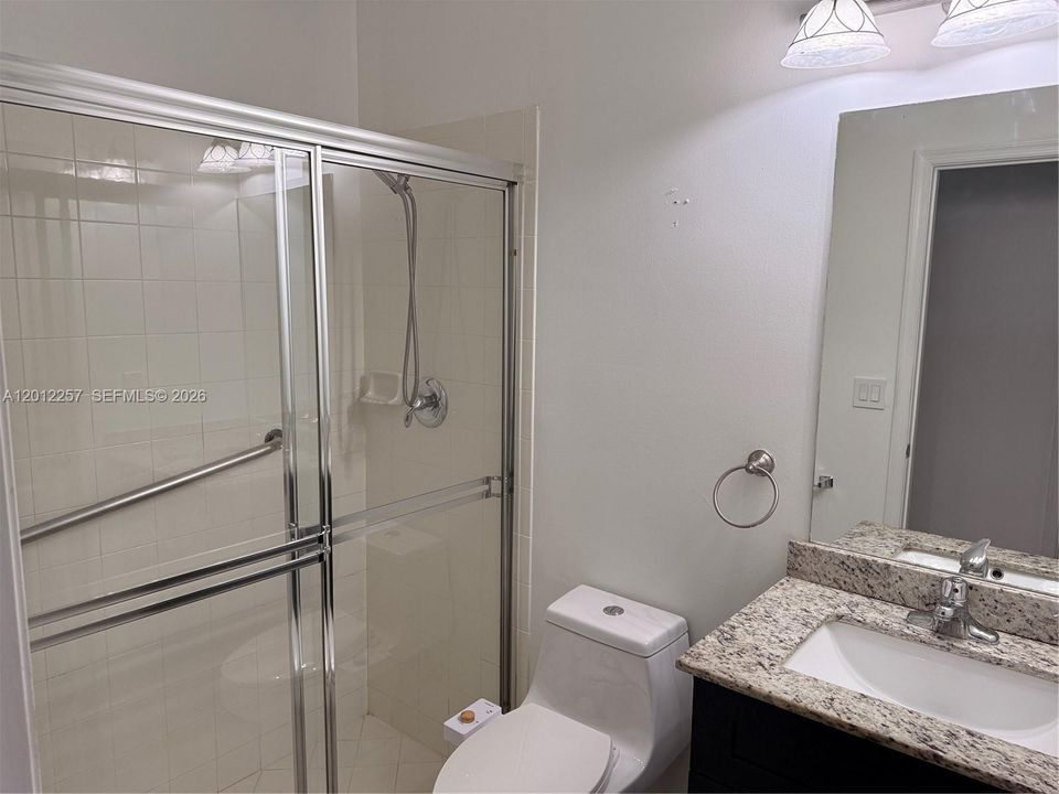 Active With Contract: $3,995 (5 beds, 3 baths, 2708 Square Feet)