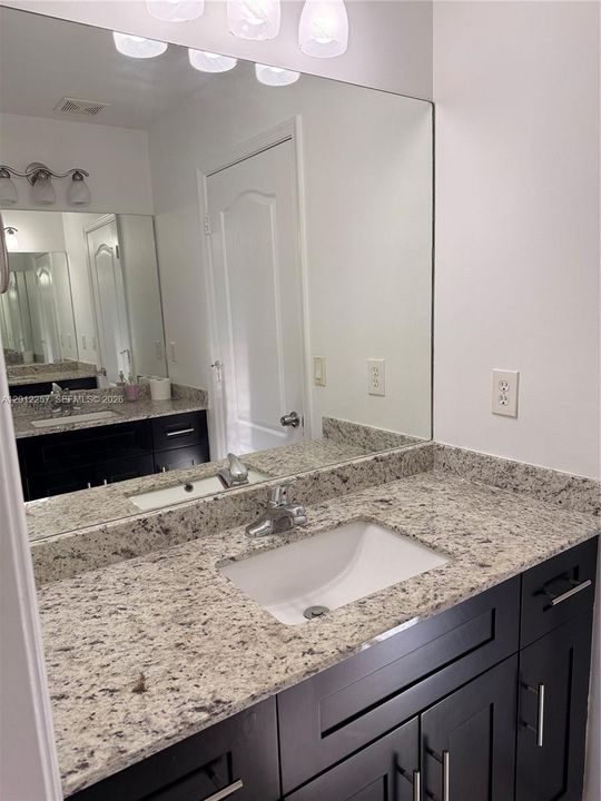 Active With Contract: $3,995 (5 beds, 3 baths, 2708 Square Feet)
